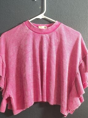 Altar'd State Magenta Ribbed Flutter-Sleeve Cropped Top